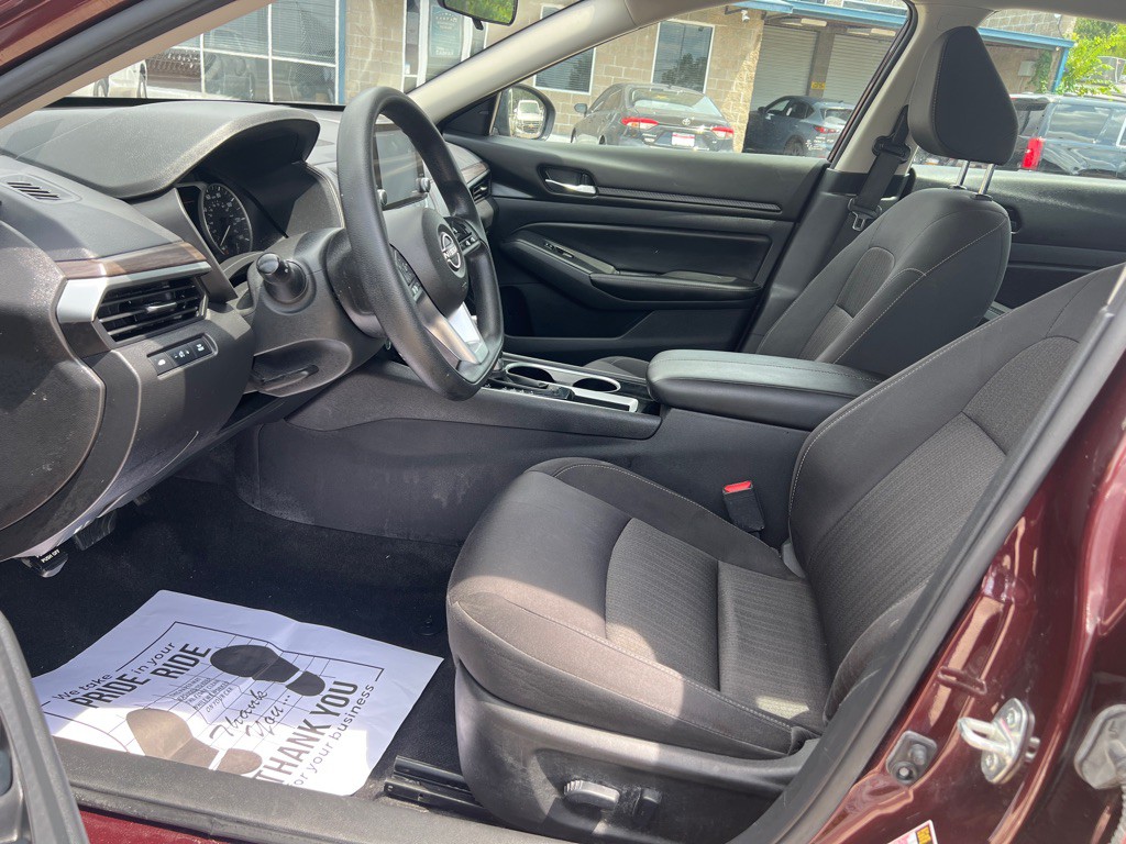 2024 Nissan Altima Image 11