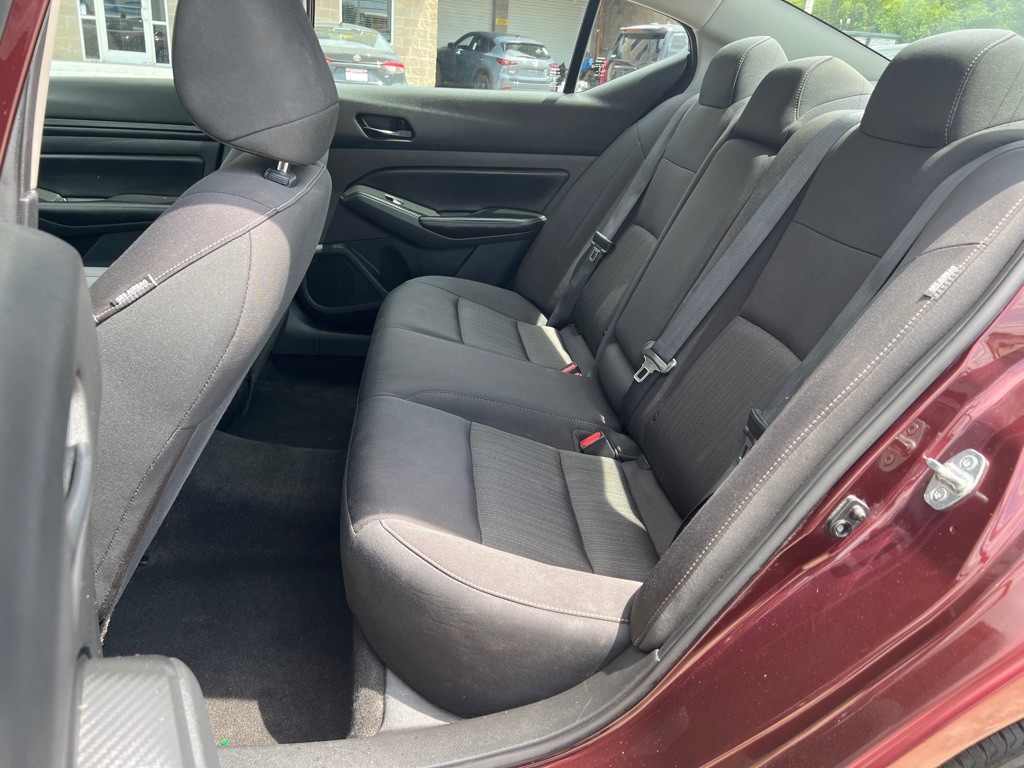 2024 Nissan Altima Image 13