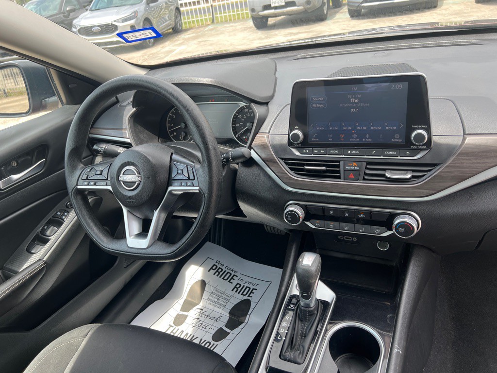 2024 Nissan Altima Image 20