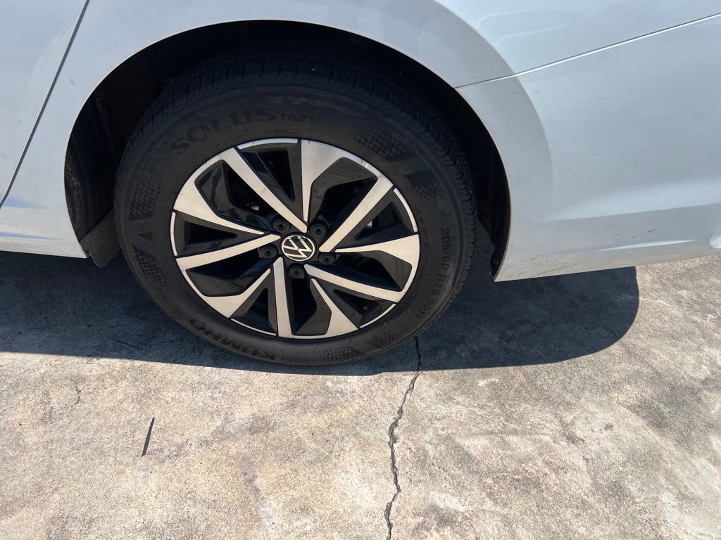 2024 Volkswagen Jetta Image 10