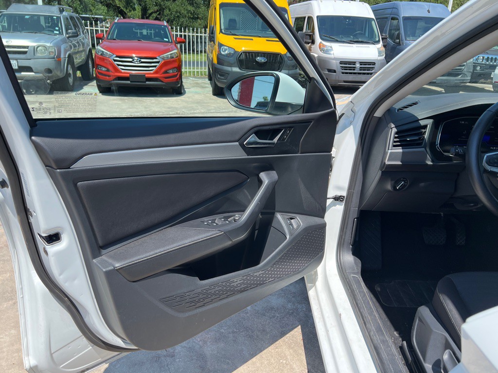 2024 Volkswagen Jetta Image 11
