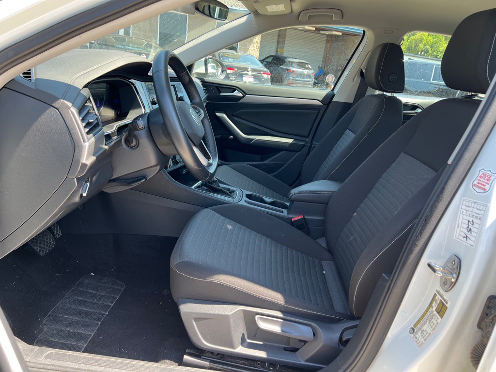 2024 Volkswagen Jetta Image 12