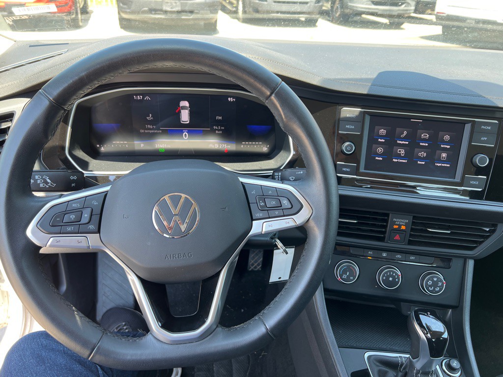 2024 Volkswagen Jetta Image 21