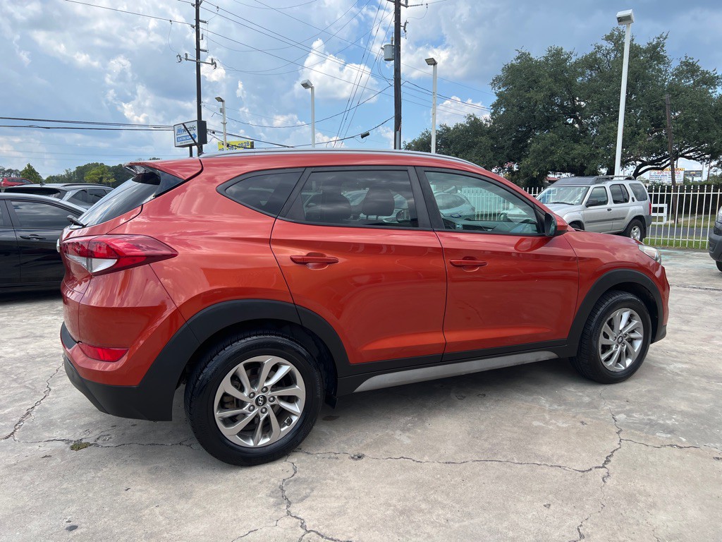 2017 Hyundai Tucson Image 5