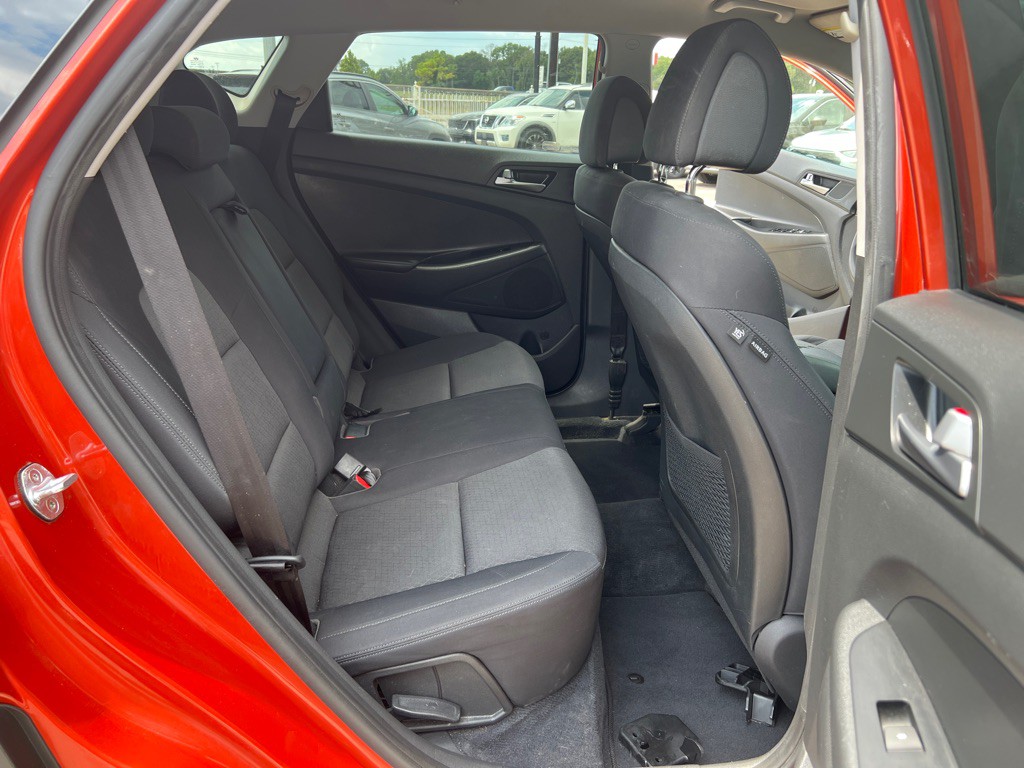 2017 Hyundai Tucson Image 16