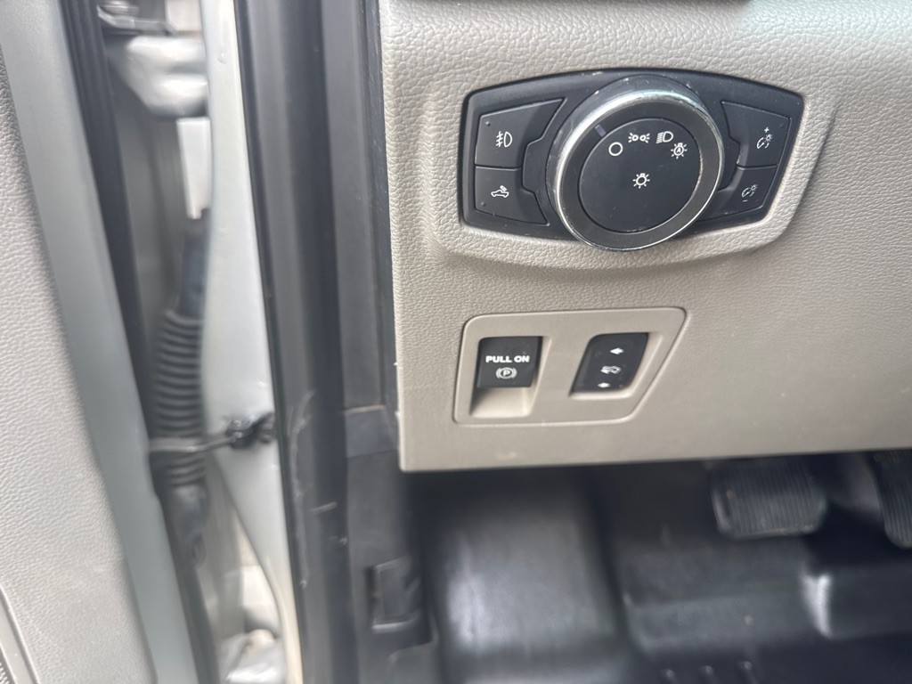 2016 Ford F-150 Image 26