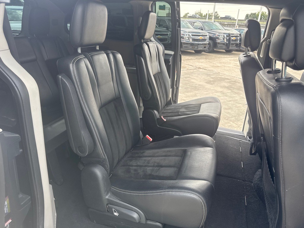 2017 Dodge Grand Caravan Image 14
