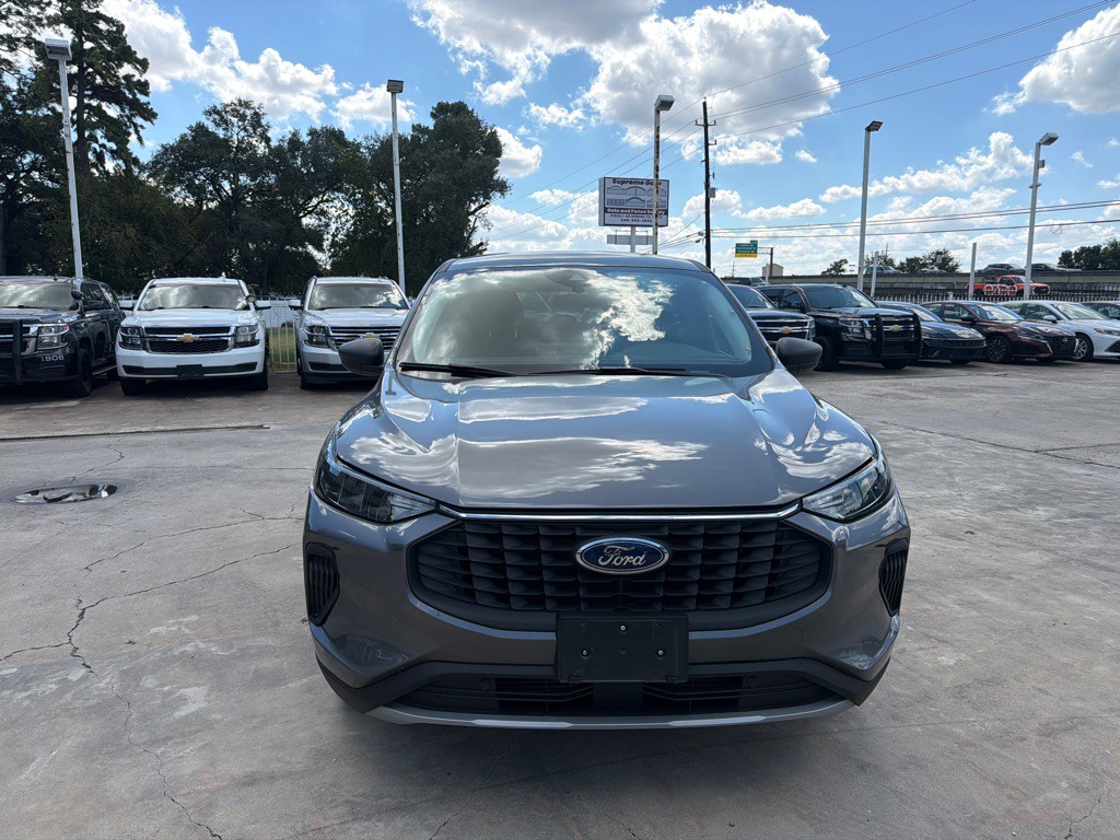 2024 Ford Escape Image 3