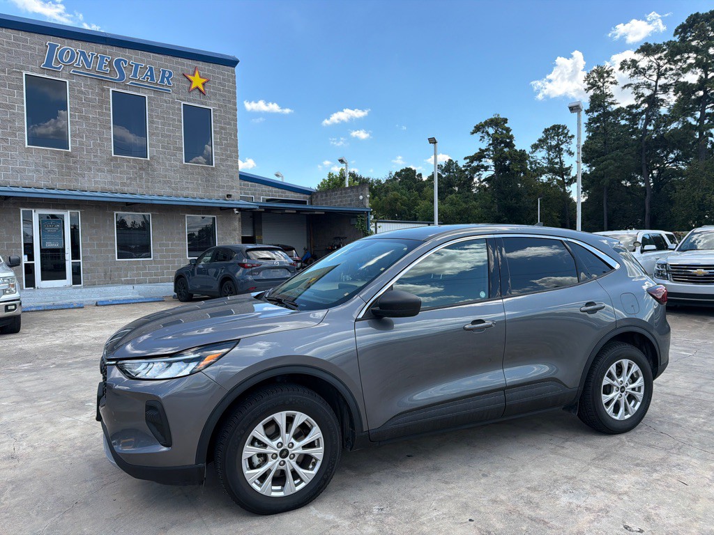 2024 Ford Escape Image 3