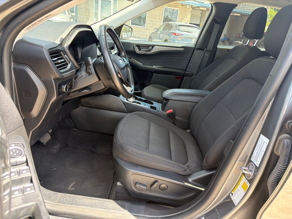 2024 Ford Escape Image 12