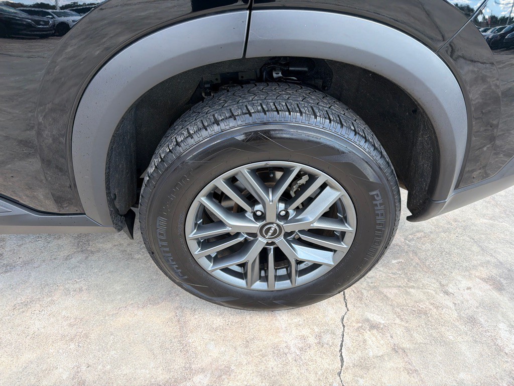 2023 Nissan Rogue Image 10