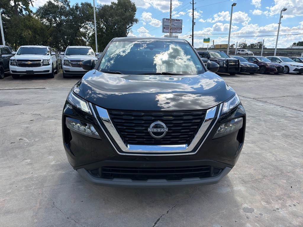 2023 Nissan Rogue Image 3