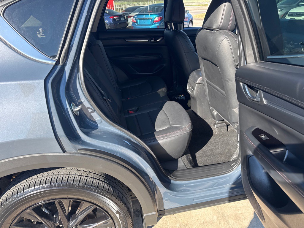 2024 Mazda CX-5 Image 18