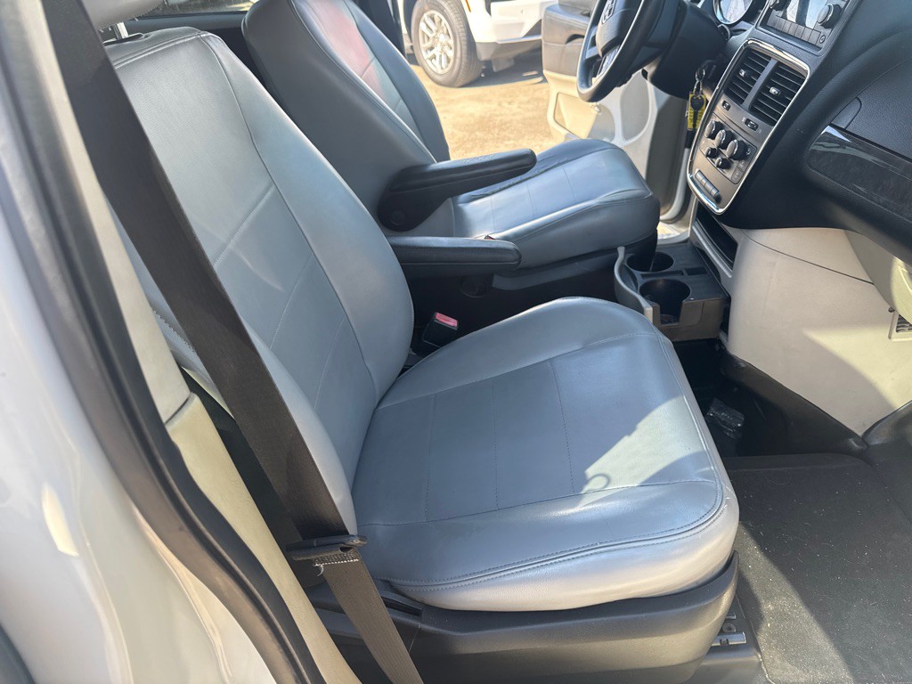 2011 Dodge Grand Caravan Image 20