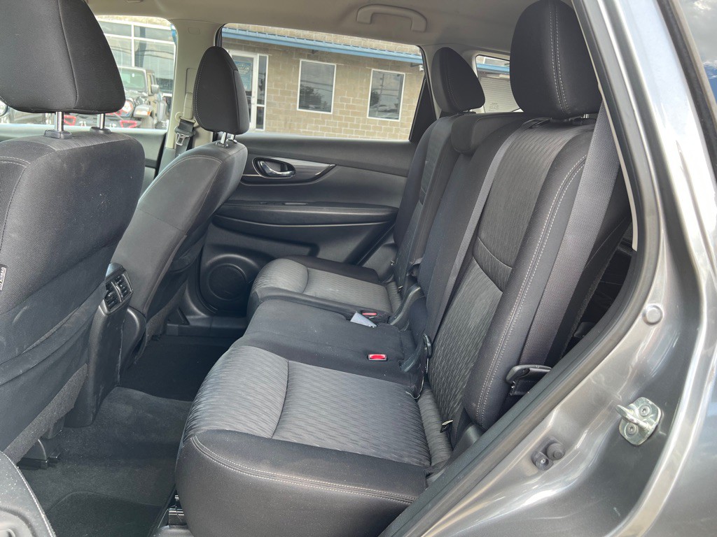 2018 Nissan Rogue Image 22