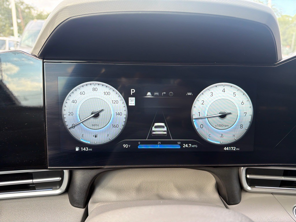 2024 Hyundai Elantra Image 13