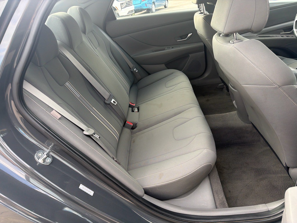 2024 Hyundai Elantra Image 18