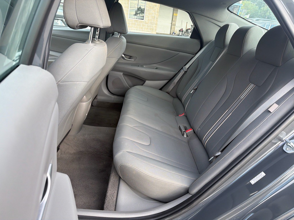 2024 Hyundai Elantra Image 23