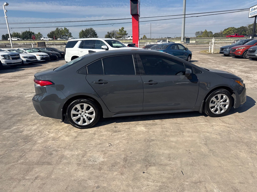 2025 Toyota Corolla Image 4