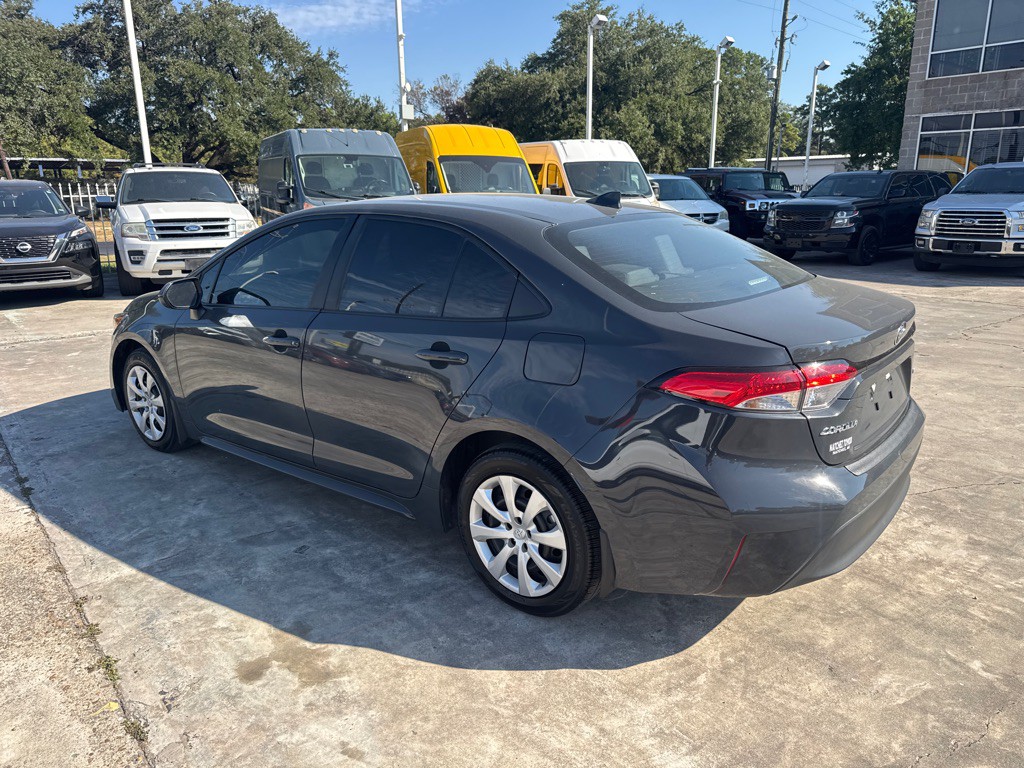 2025 Toyota Corolla Image 8