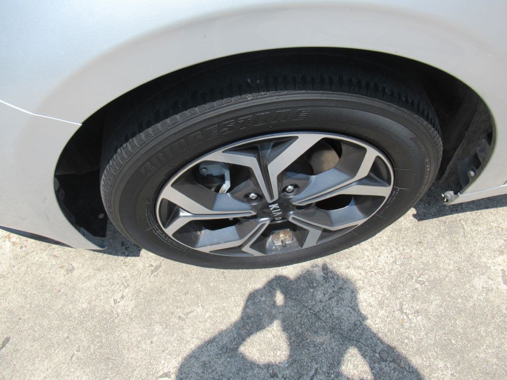 2019 Kia Forte Image 8