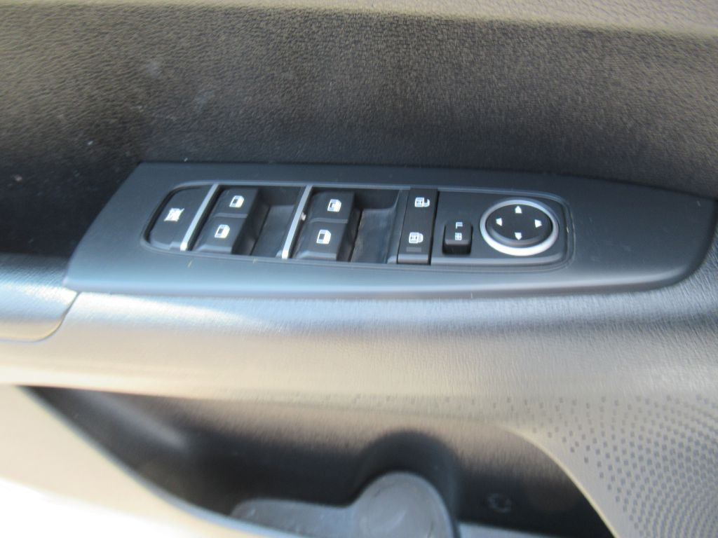 2019 Kia Forte Image 19