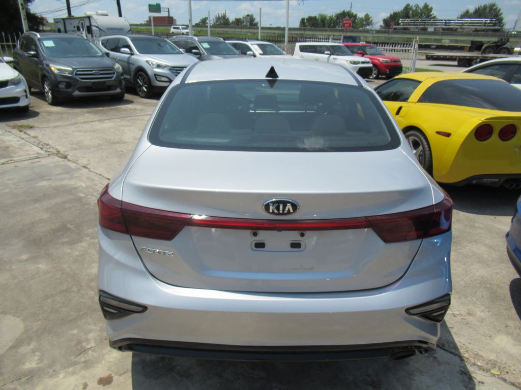 2019 Kia Forte Image 6