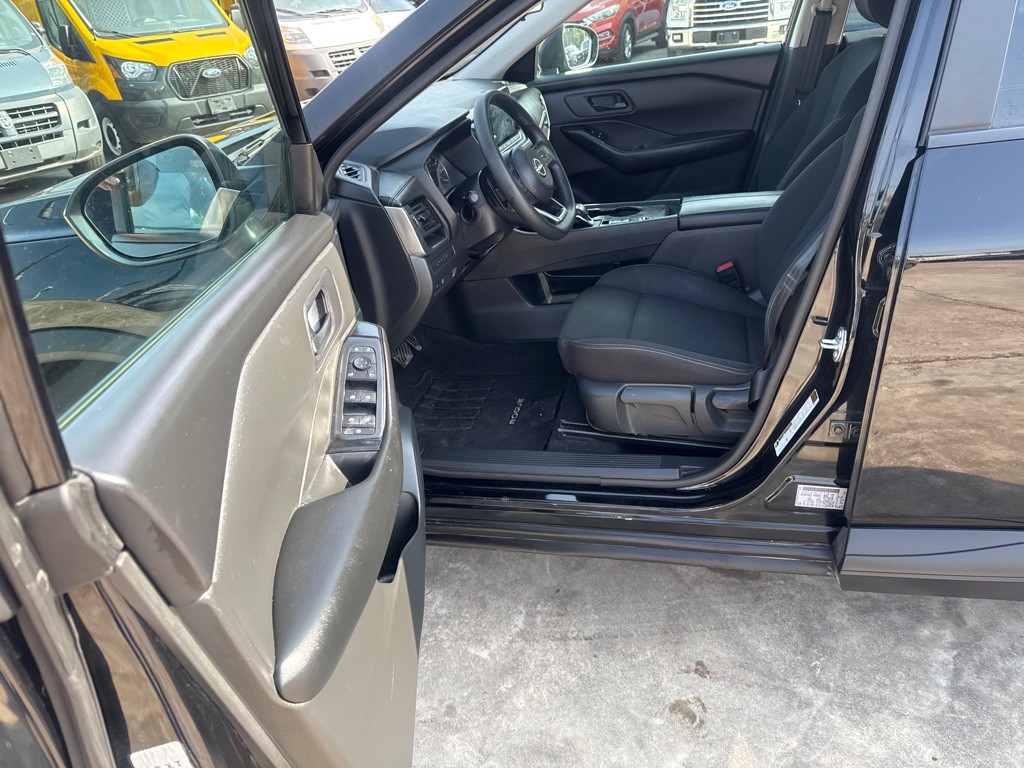 2024 Nissan Rogue Image 11