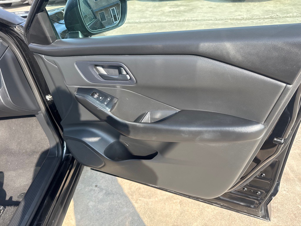 2024 Nissan Rogue Image 17