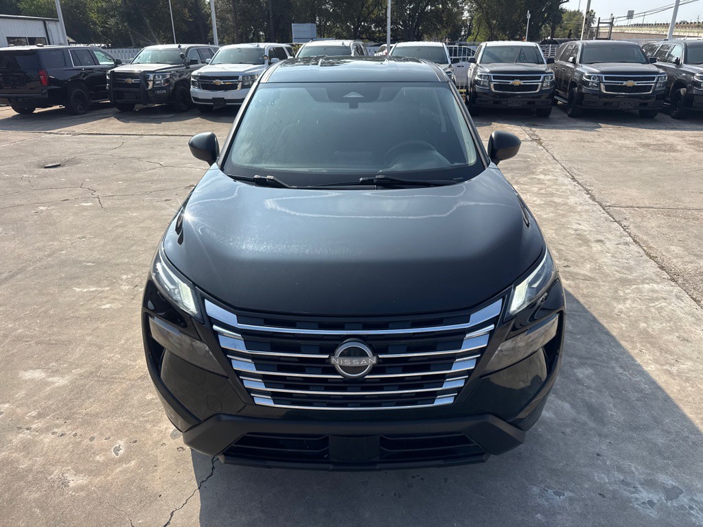 2024 Nissan Rogue Image 3