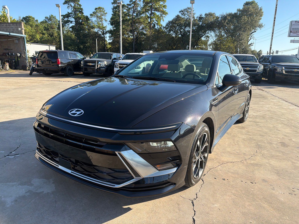 2025 Hyundai Sonata Image 2