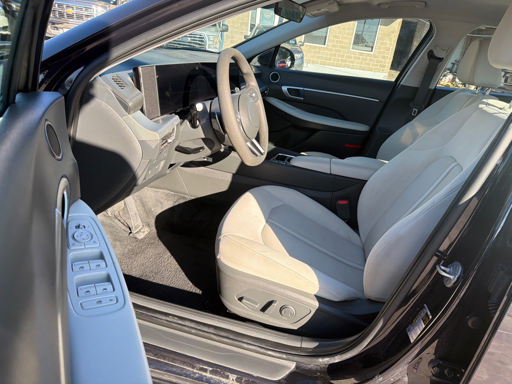 2025 Hyundai Sonata Image 13