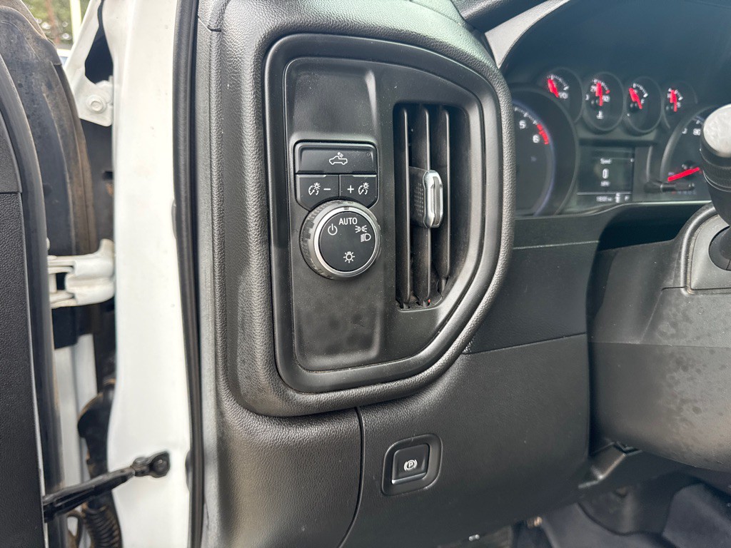 2021 Chevrolet Silverado 1500 Image 22