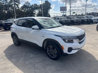 Image for 2023 Kia Seltos LX ID: 6995260