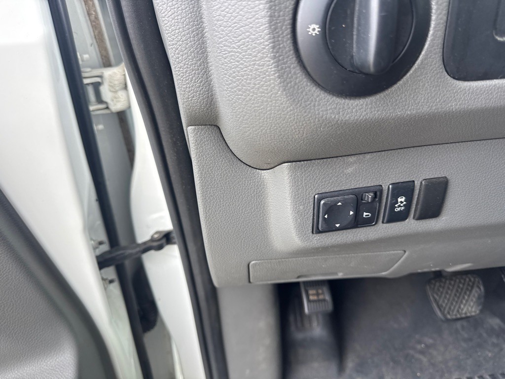 2019 Nissan NV Image 22