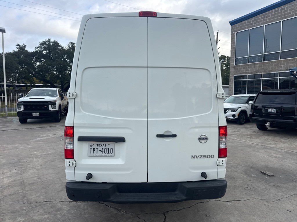 2019 Nissan NV Image 7