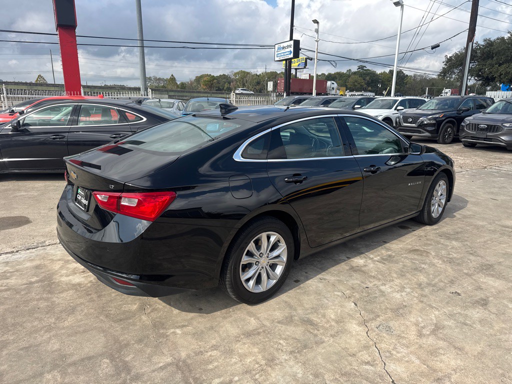 2024 Chevrolet Malibu Image 5