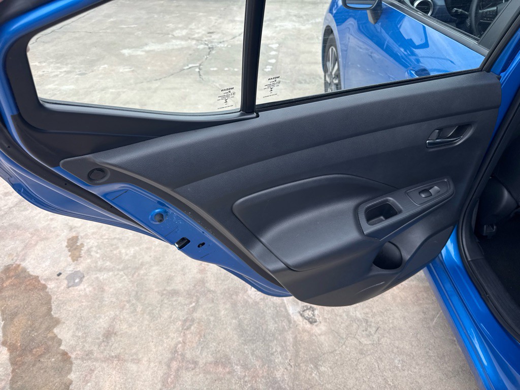 2023 Nissan Versa Image 14