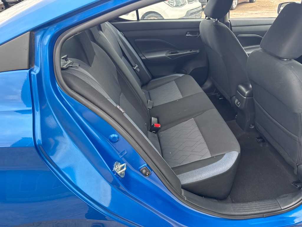 2023 Nissan Versa Image 17