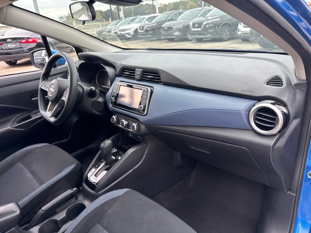 2023 Nissan Versa Image 20