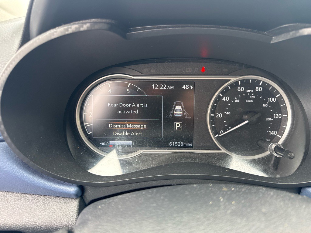 2023 Nissan Versa Image 24