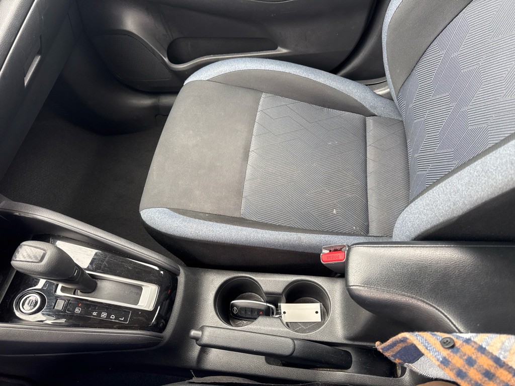 2023 Nissan Versa Image 26