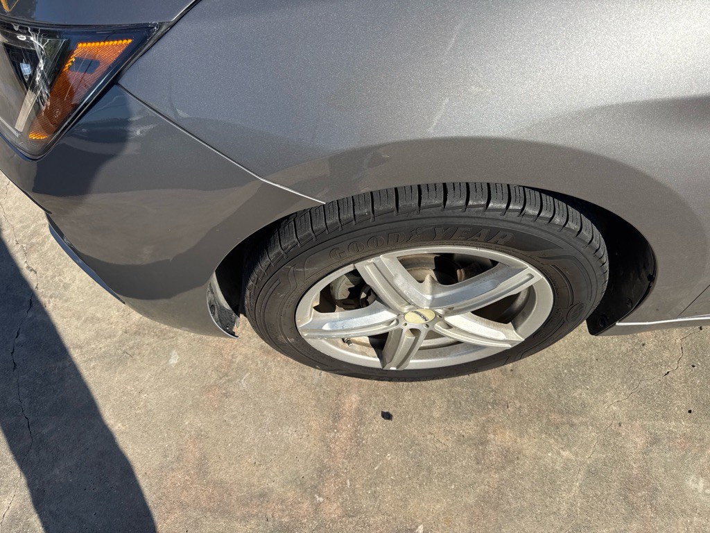 2020 Hyundai Elantra Image 9