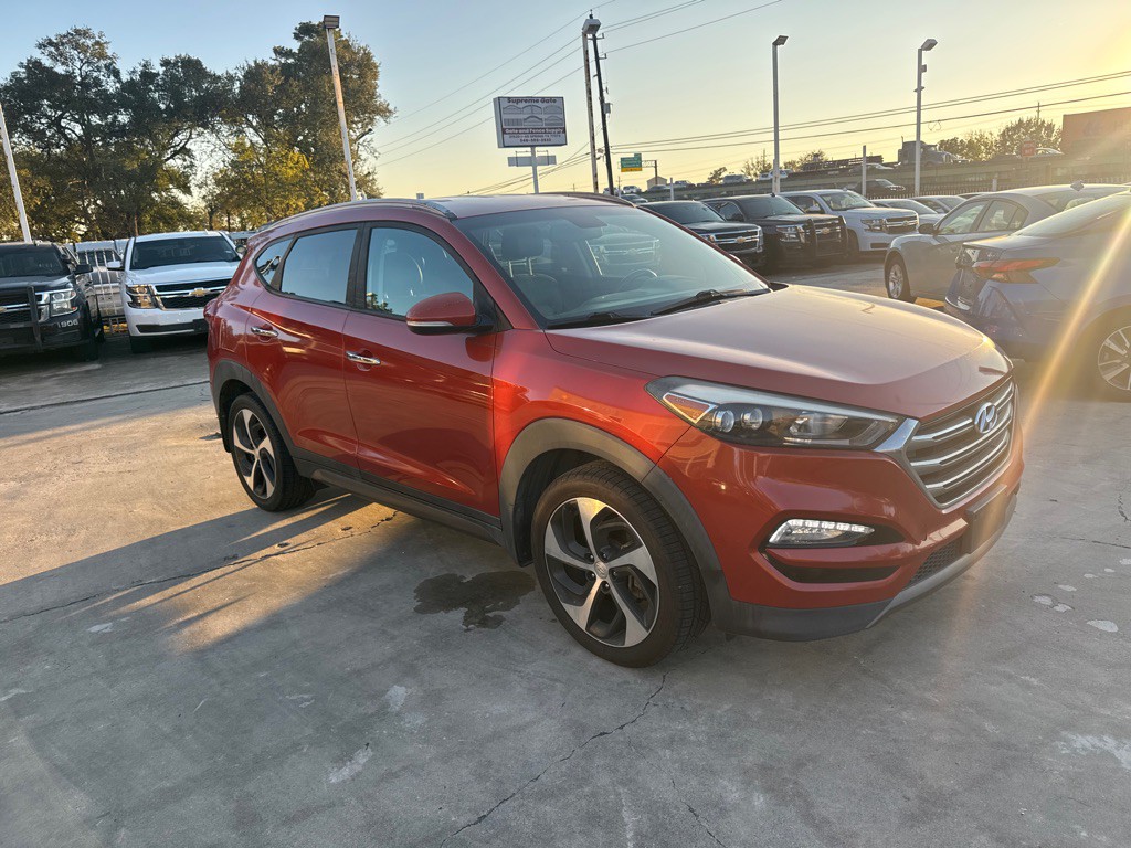 2016 Hyundai Tucson Image 1