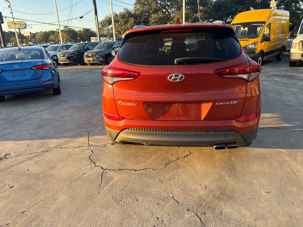 2016 Hyundai Tucson Image 6