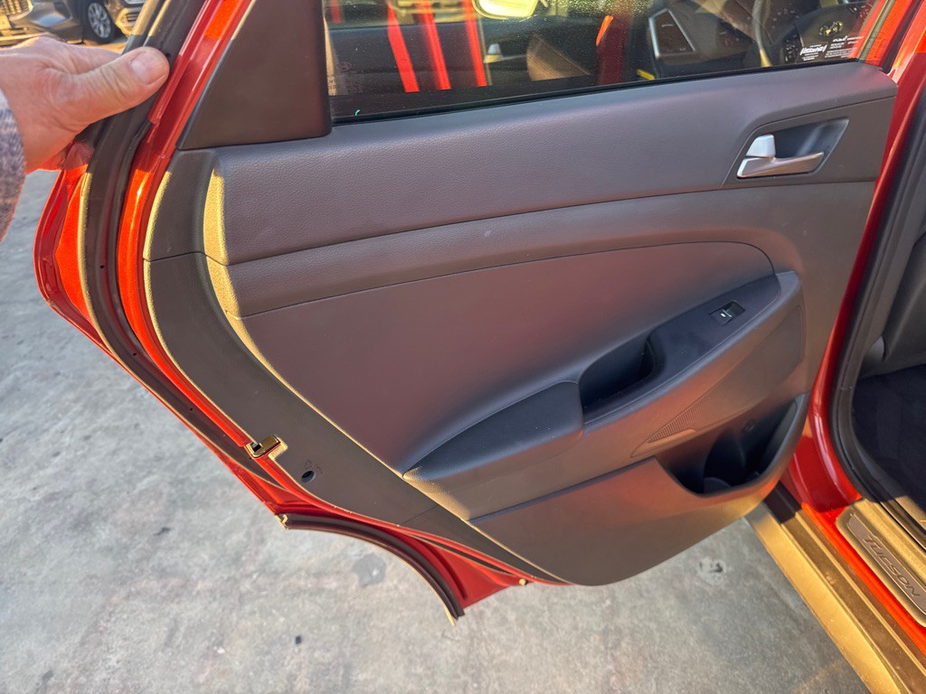 2016 Hyundai Tucson Image 13