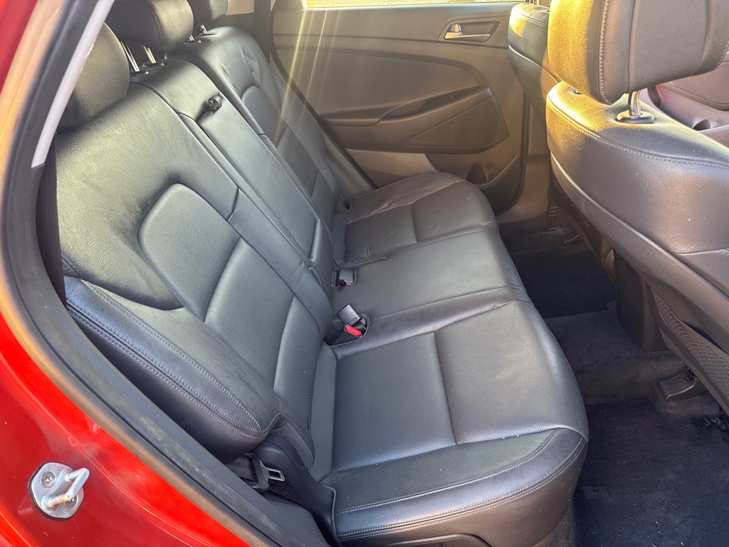 2016 Hyundai Tucson Image 18