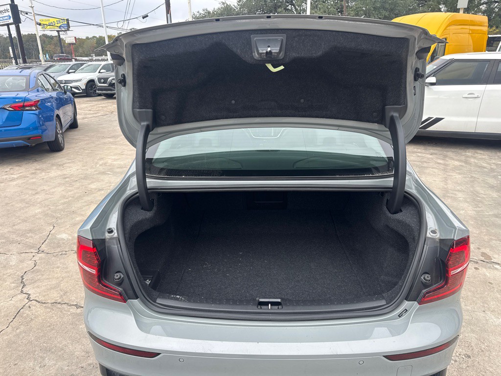 2024 Volvo S60 Image 18