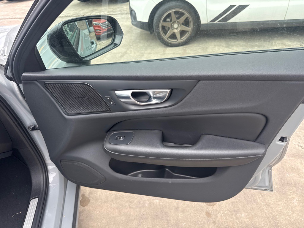 2024 Volvo S60 Image 22