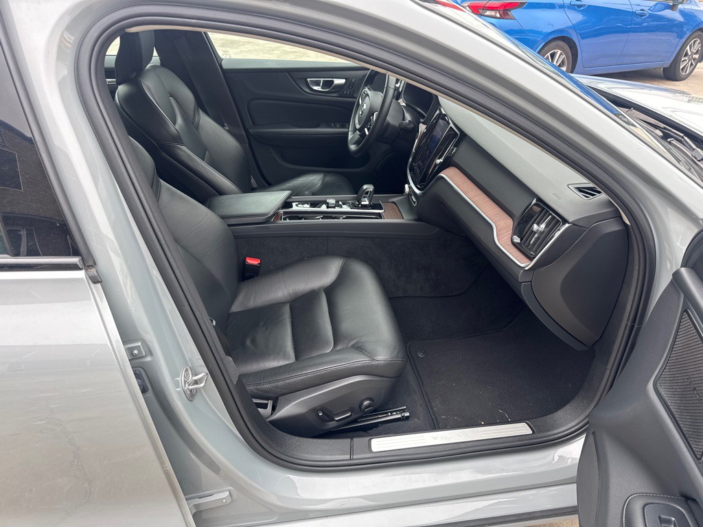 2024 Volvo S60 Image 23